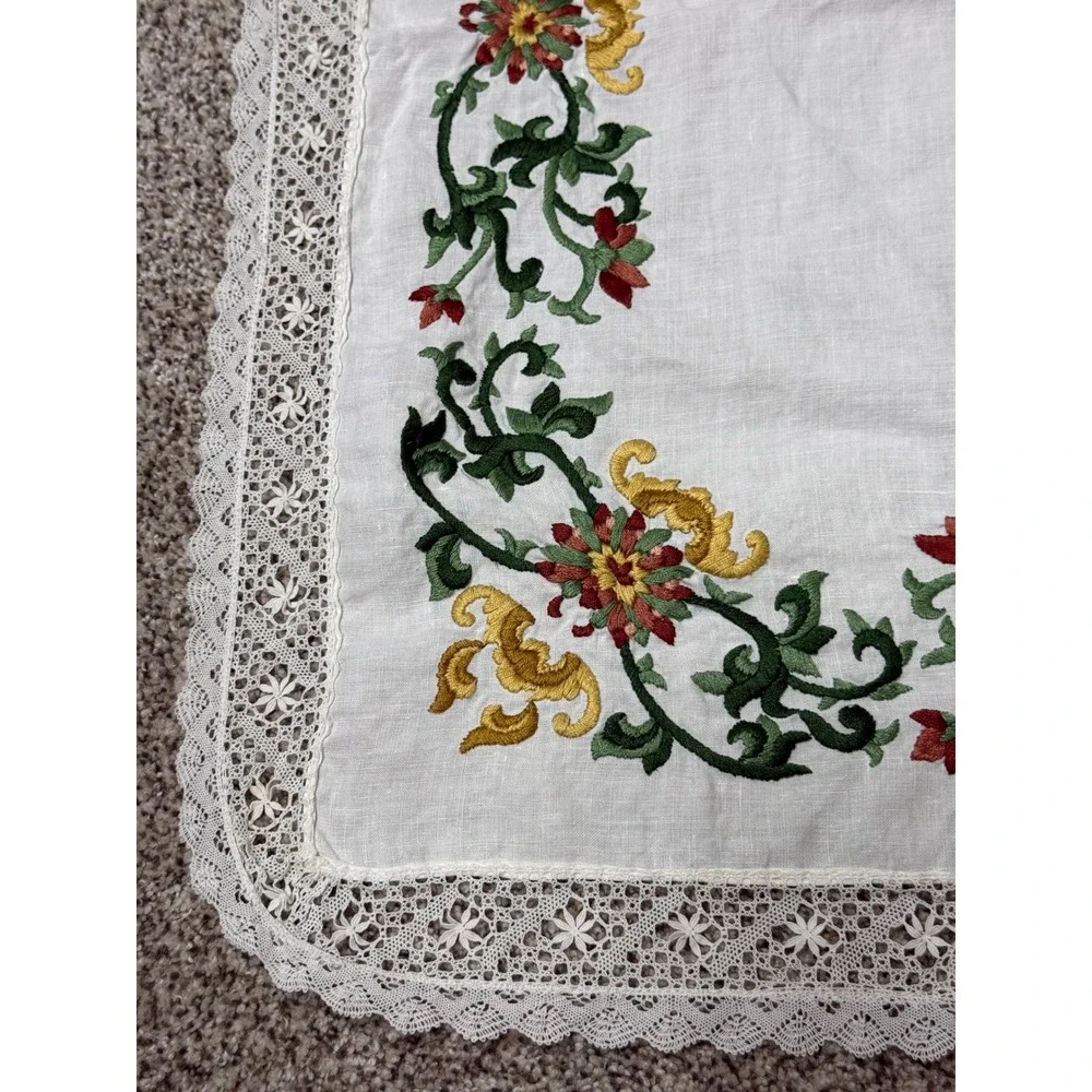 Vintage White Linen Embroidered Floral Lace Trim Square Tablecloth 28x28